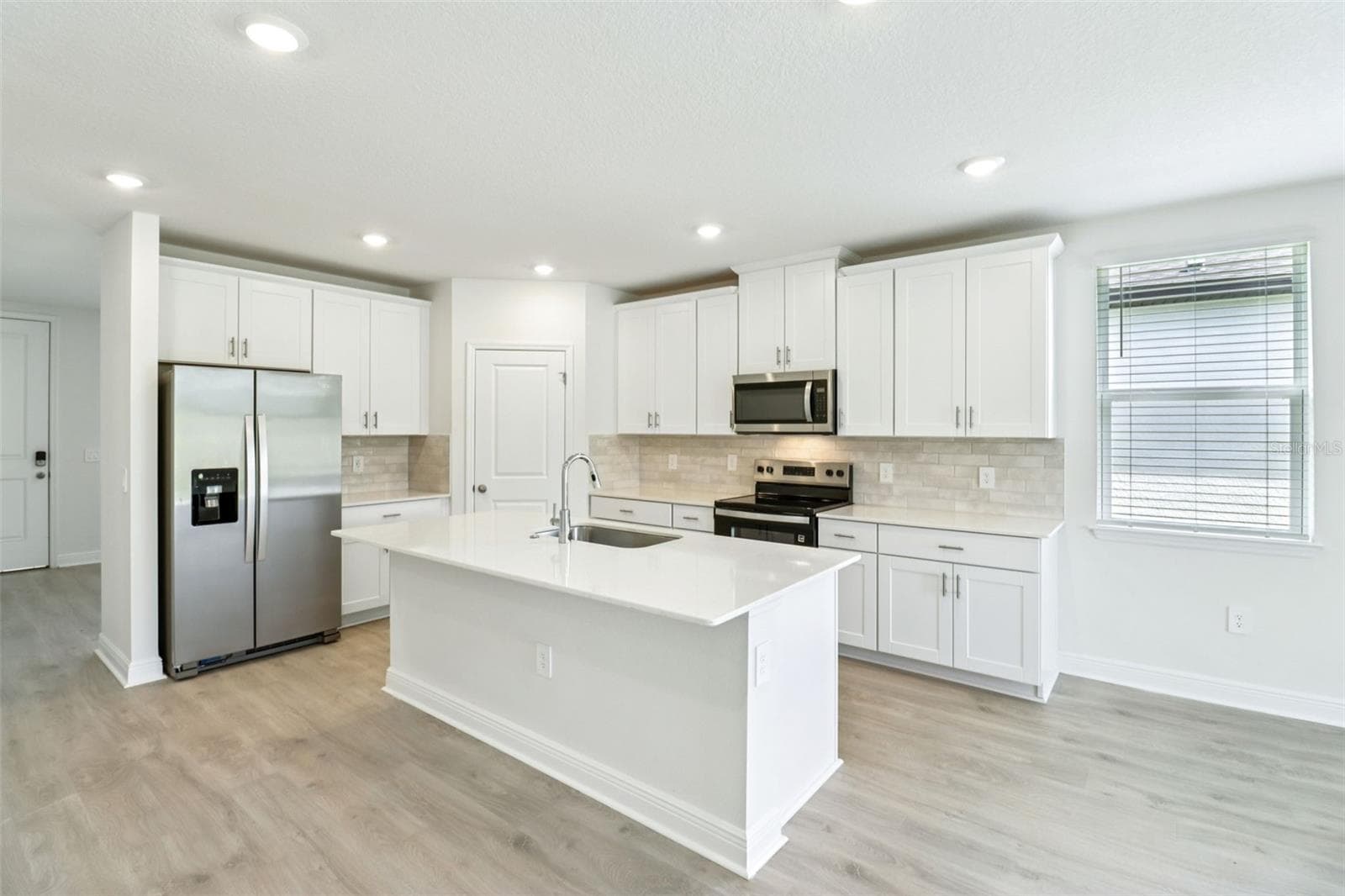 Single Family Residence at 787 SUNSHOWER, LADY LAKE, photo 14 of 41