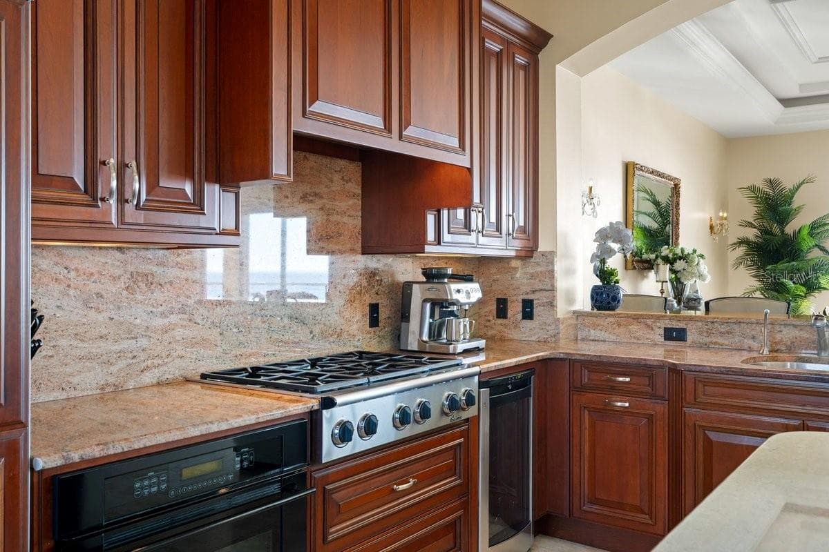 Single Family Residence at 11 OCEAN DUNE CIR, PALM COAST, photo 24 of 90