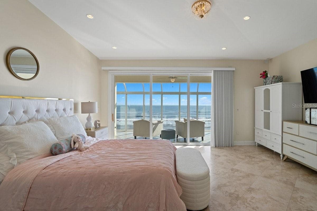 Single Family Residence at 11 OCEAN DUNE CIR, PALM COAST, photo 42 of 90
