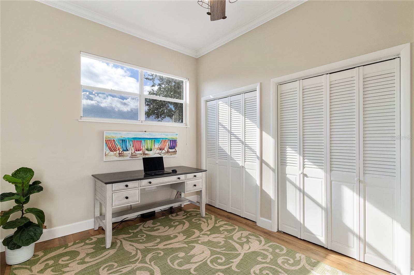 2nd Floor Bedroom w/ Murphy Bed - 7325 HOLLY RD, TERRA CEIA