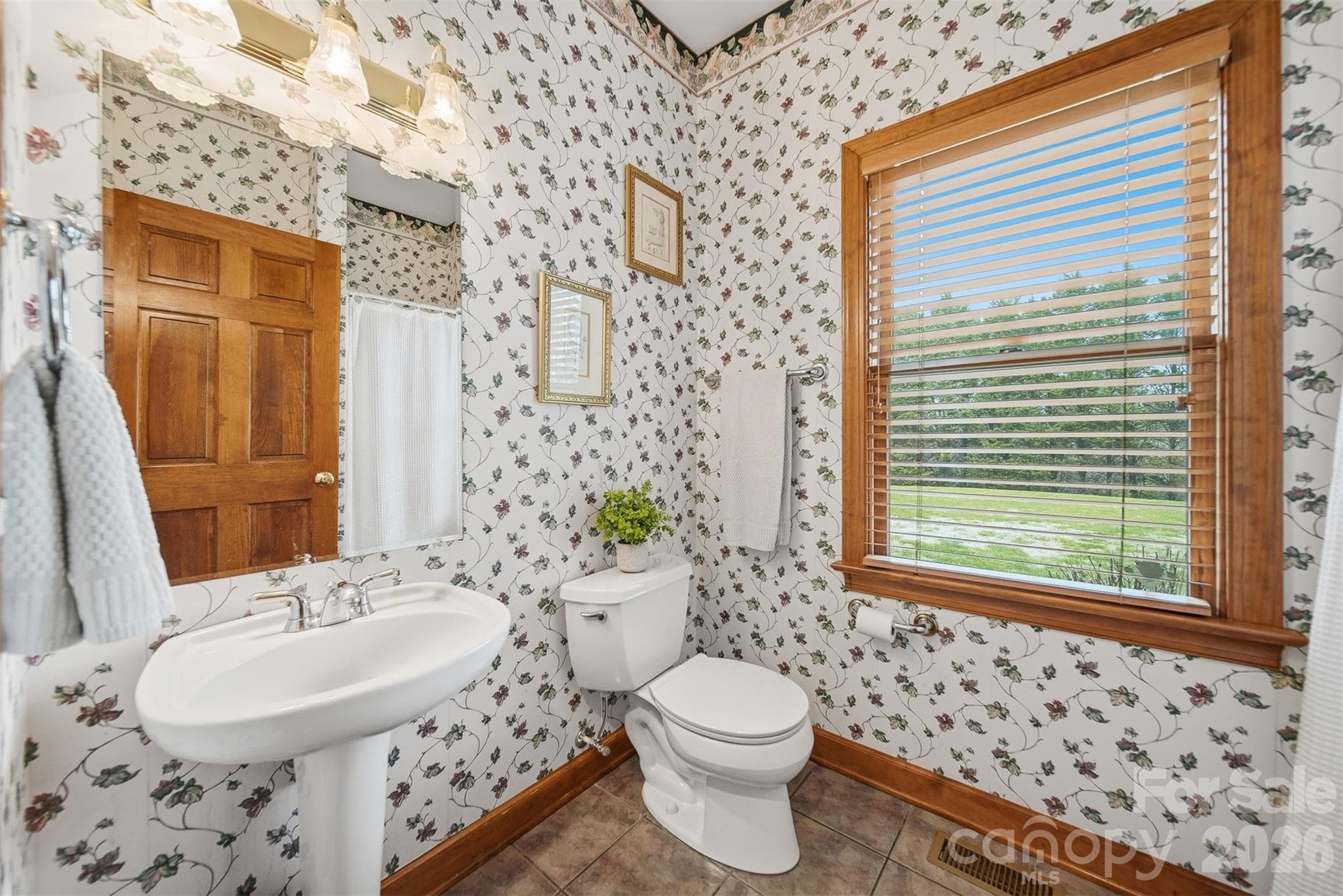 Single Family Residence at 3330 Shamrock Heights, Hudson, photo 29 of 47