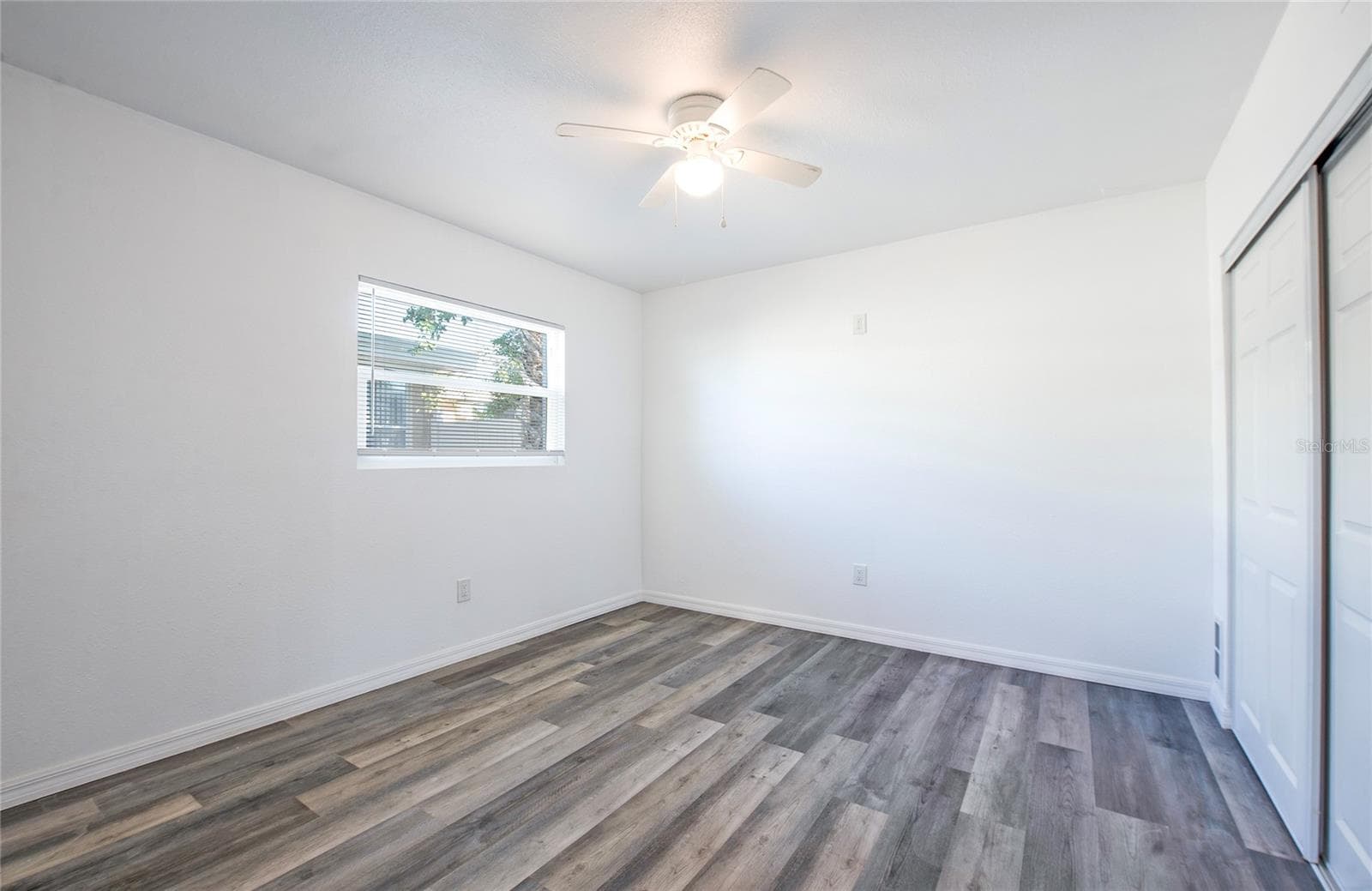 Apartment at 717 E GULF BLVD #3, INDIAN ROCKS BEACH, photo 12 of 65