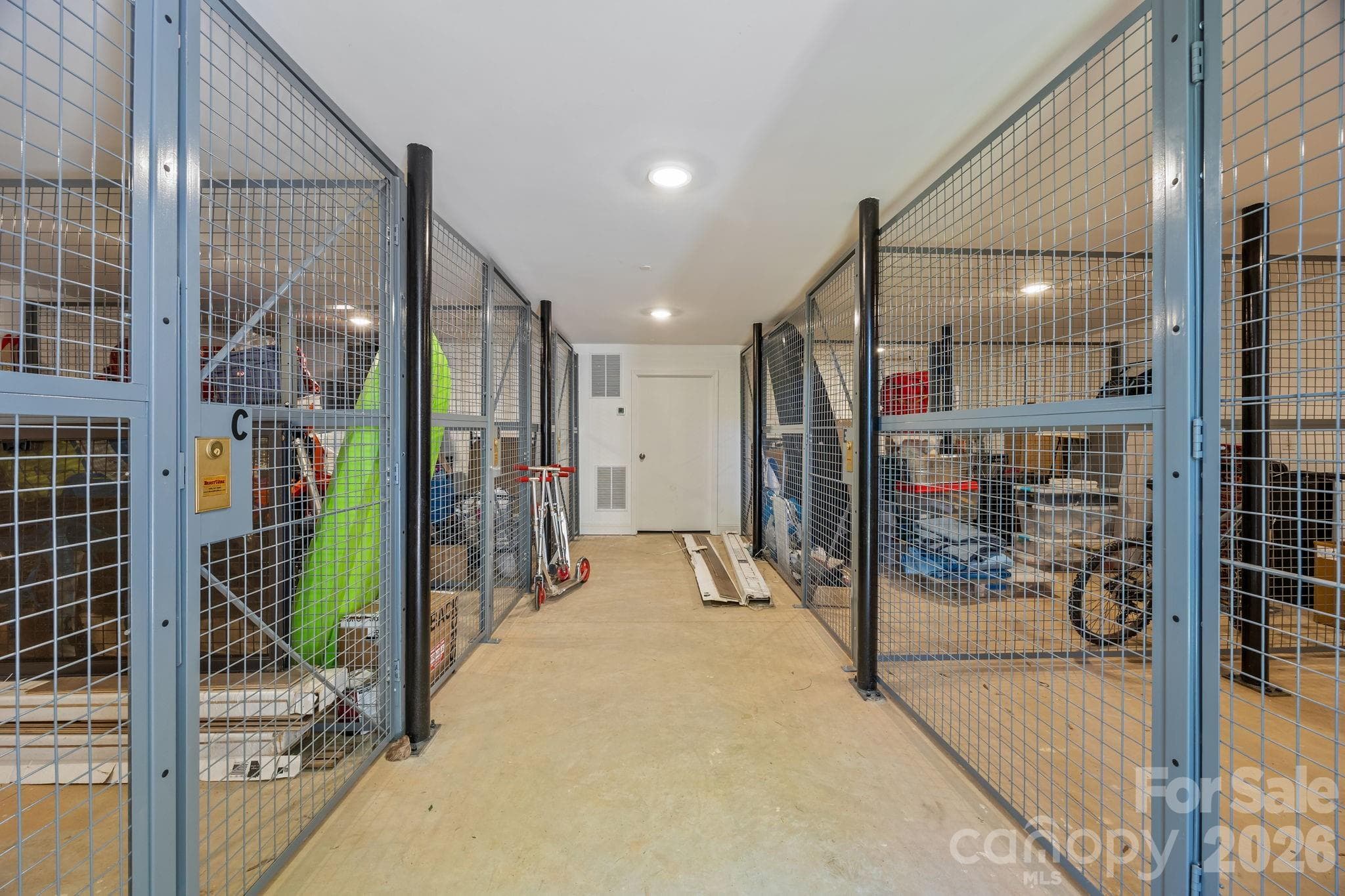 Condominium at 1708 Lombardy Circle, Charlotte, photo 25 of 26