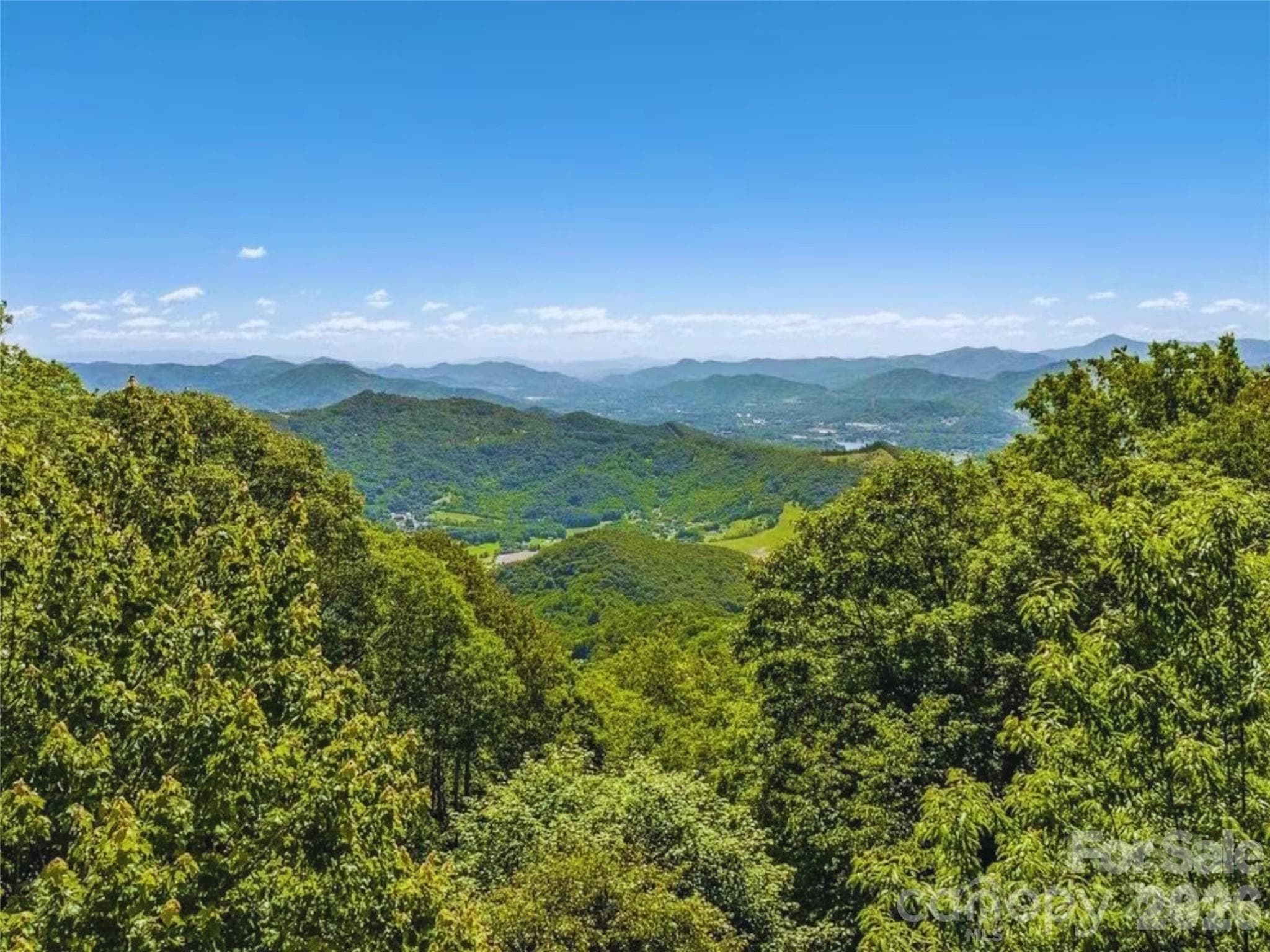 Single Family Residence at 505 Middle Top Loop, Maggie Valley, photo 6 of 47