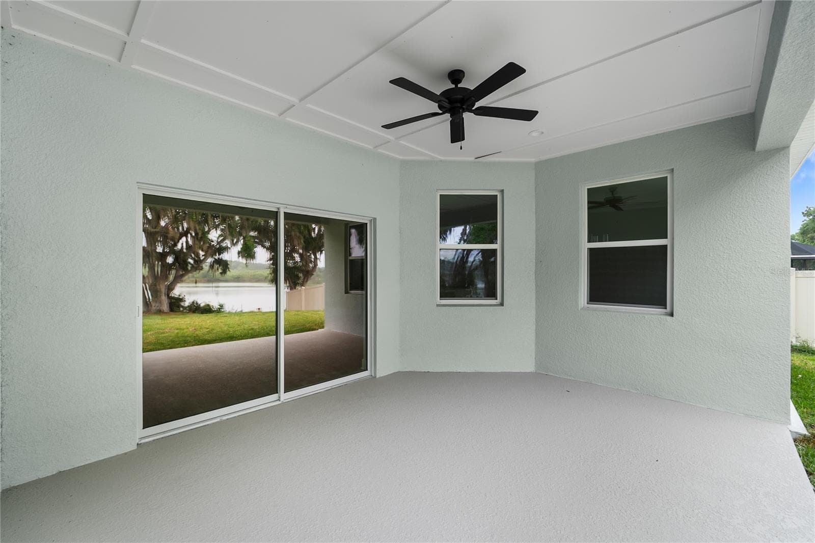 Single Family Residence at 4545 FAIRWAY OAKS DR, MULBERRY, photo 39 of 53