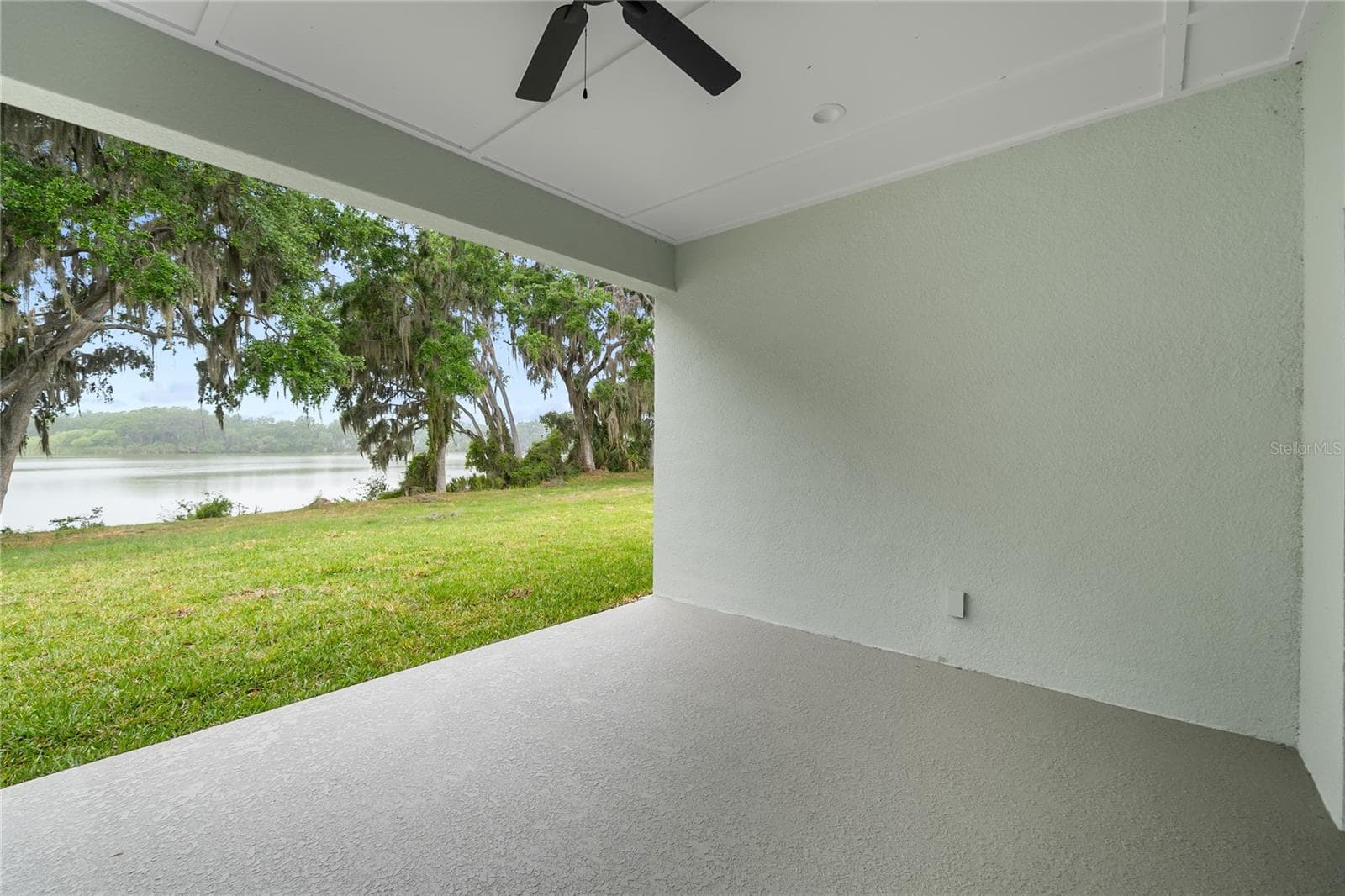 Single Family Residence at 4545 FAIRWAY OAKS DR, MULBERRY, photo 40 of 53