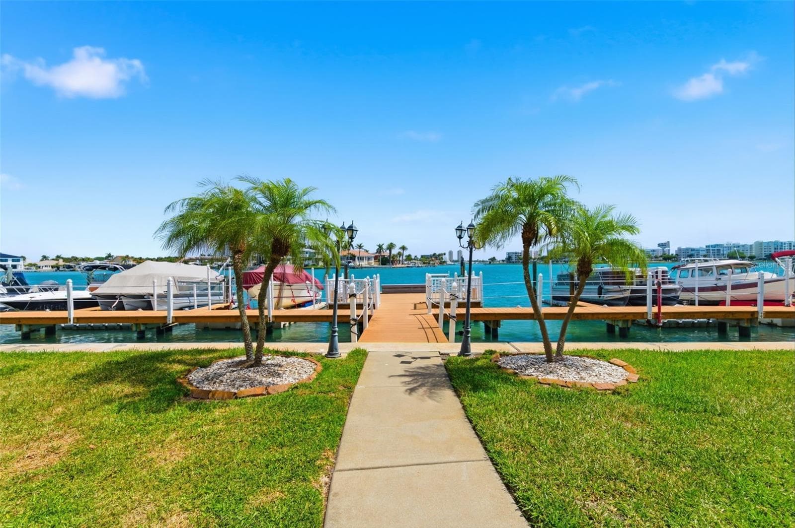 Walkway to the fishing dock - 8901 BLIND PASS RD #127, ST PETE BEACH