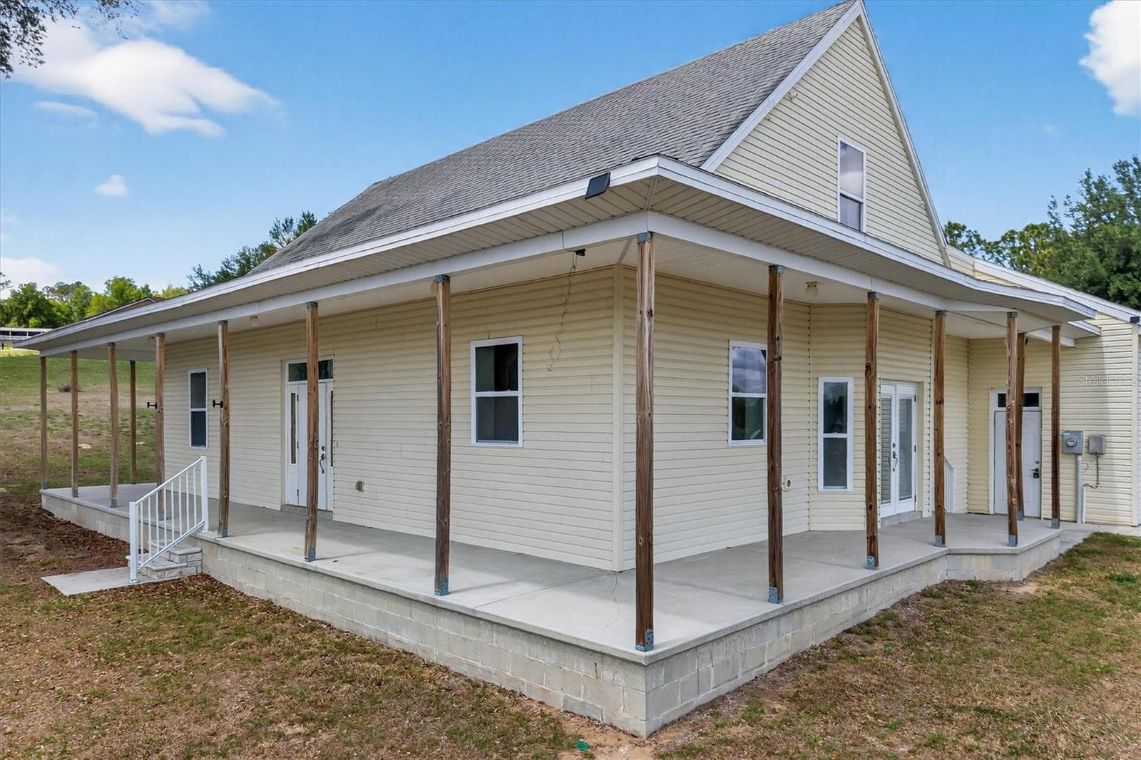 Single Family Residence at 38327 HAMRICH DR, DADE CITY, photo 3 of 46