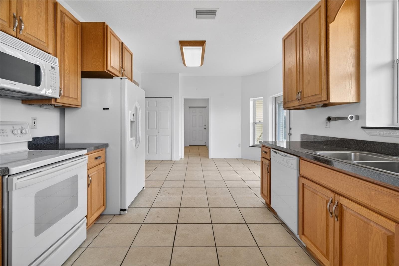 Single Family Residence at 38327 HAMRICH DR, DADE CITY, photo 18 of 46