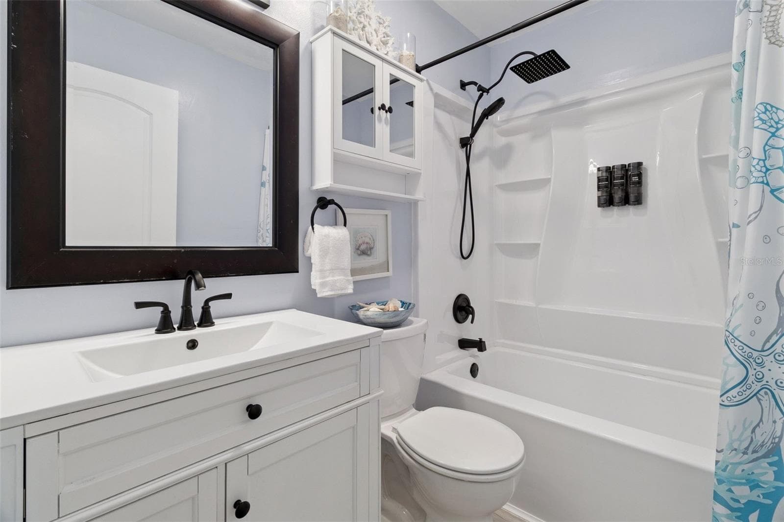 Guest Bathroom - 3349 SW FRANKFORD ST, PORT ST LUCIE
