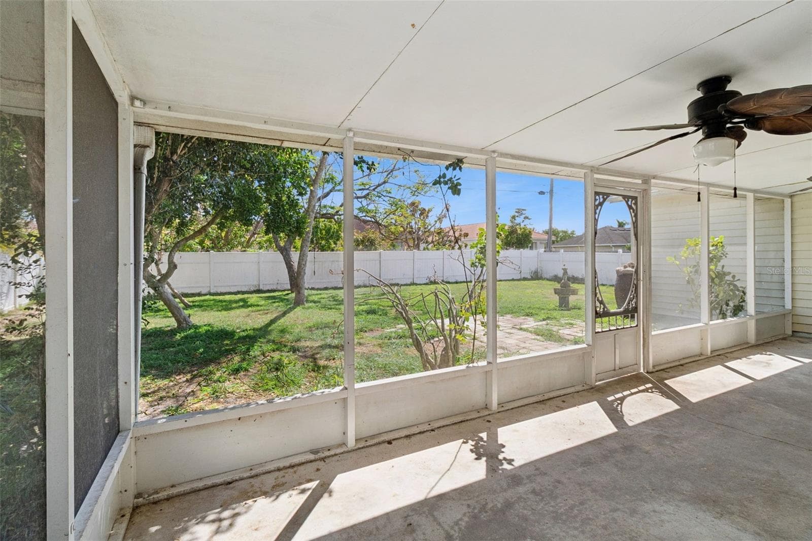 Covered & Screened Patio - 3349 SW FRANKFORD ST, PORT ST LUCIE