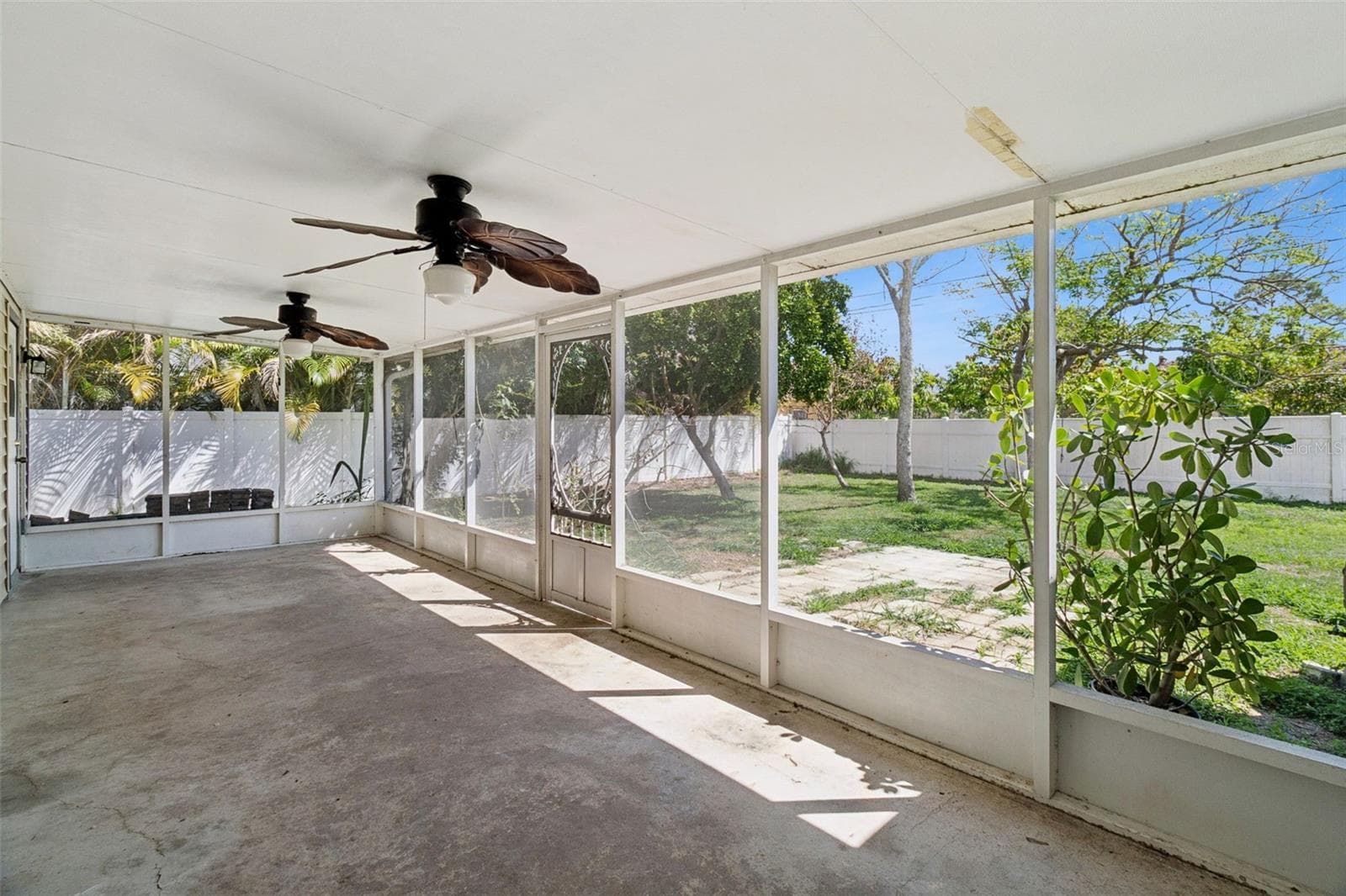 Covered & Screened Patio - 3349 SW FRANKFORD ST, PORT ST LUCIE