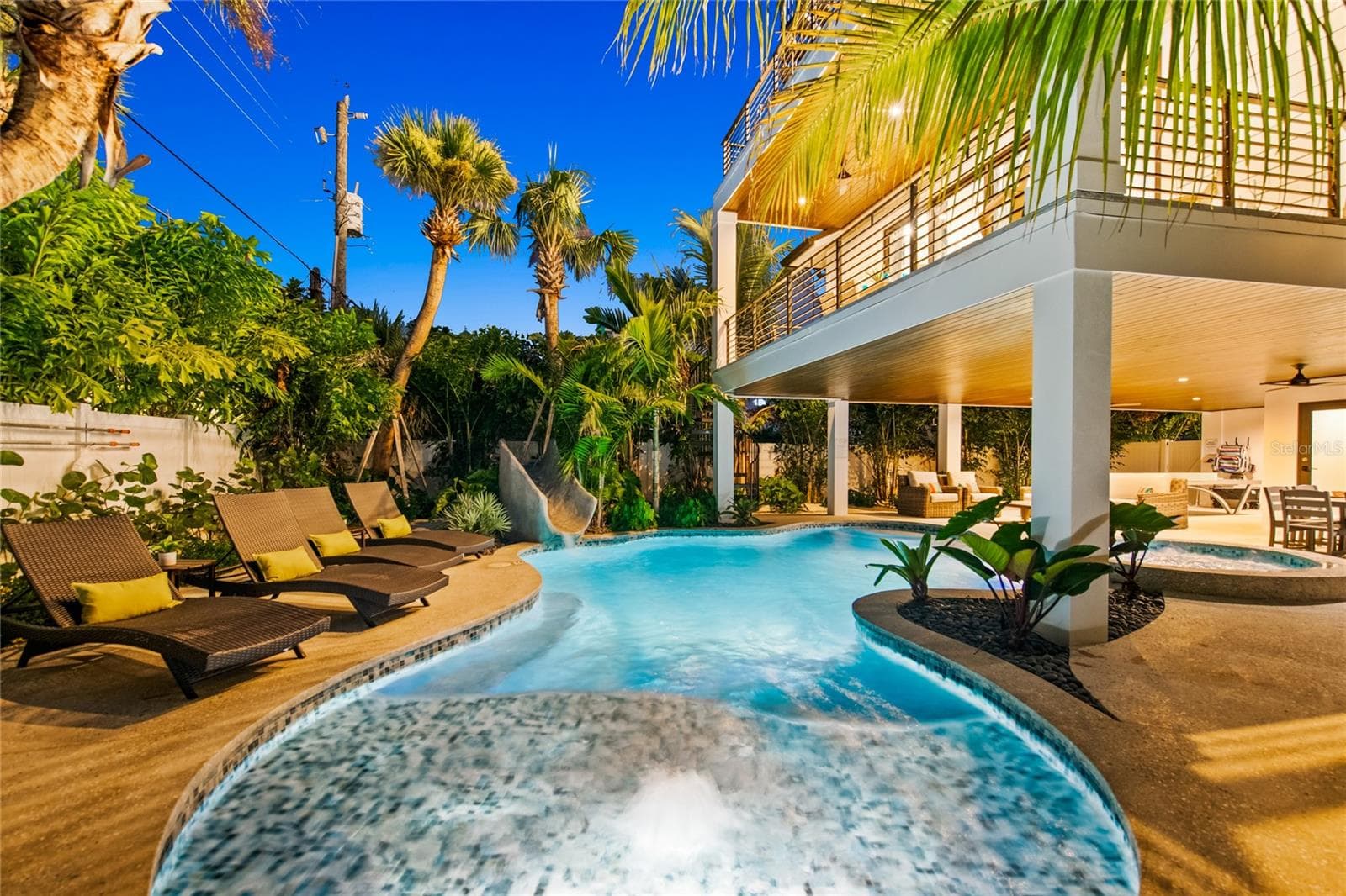 Single Family Residence at 209 GARFIELD DR, SARASOTA, photo 16 of 62