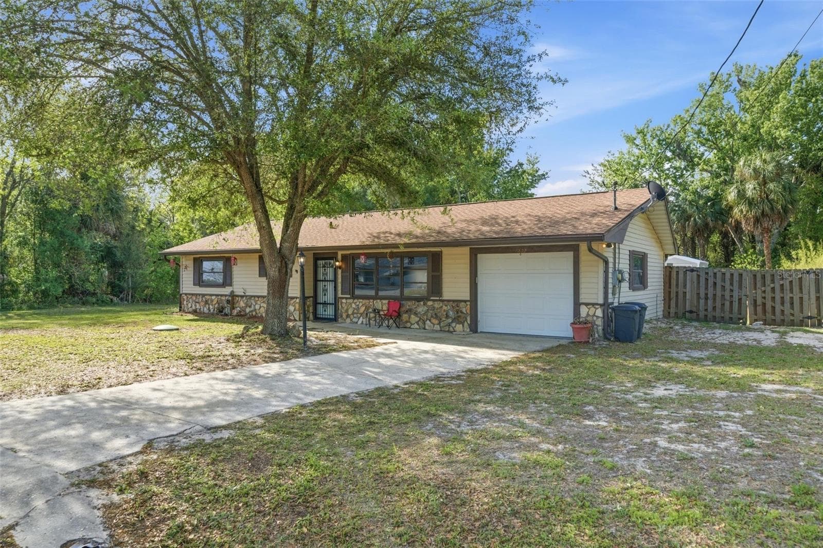 Single Family Residence at 6822 W DORIS MARETTA LN, HOMOSASSA, photo 6 of 59