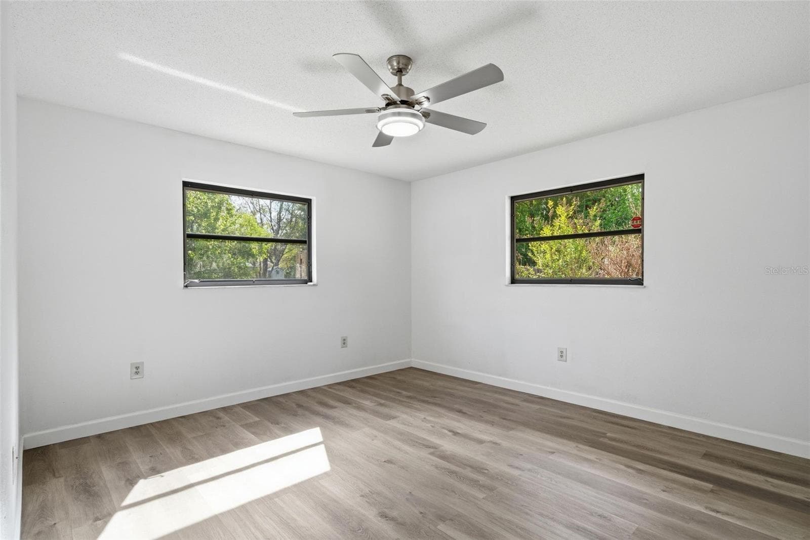 Single Family Residence at 6822 W DORIS MARETTA LN, HOMOSASSA, photo 33 of 59