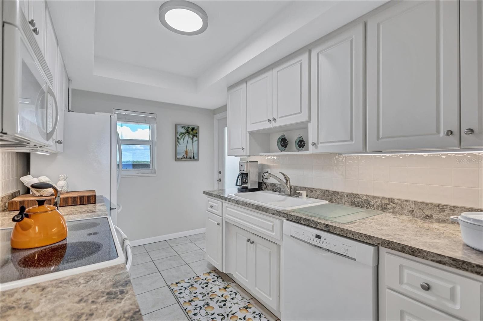 Condominium at 6140 MIDNIGHT PASS RD #603, SARASOTA, photo 21 of 58