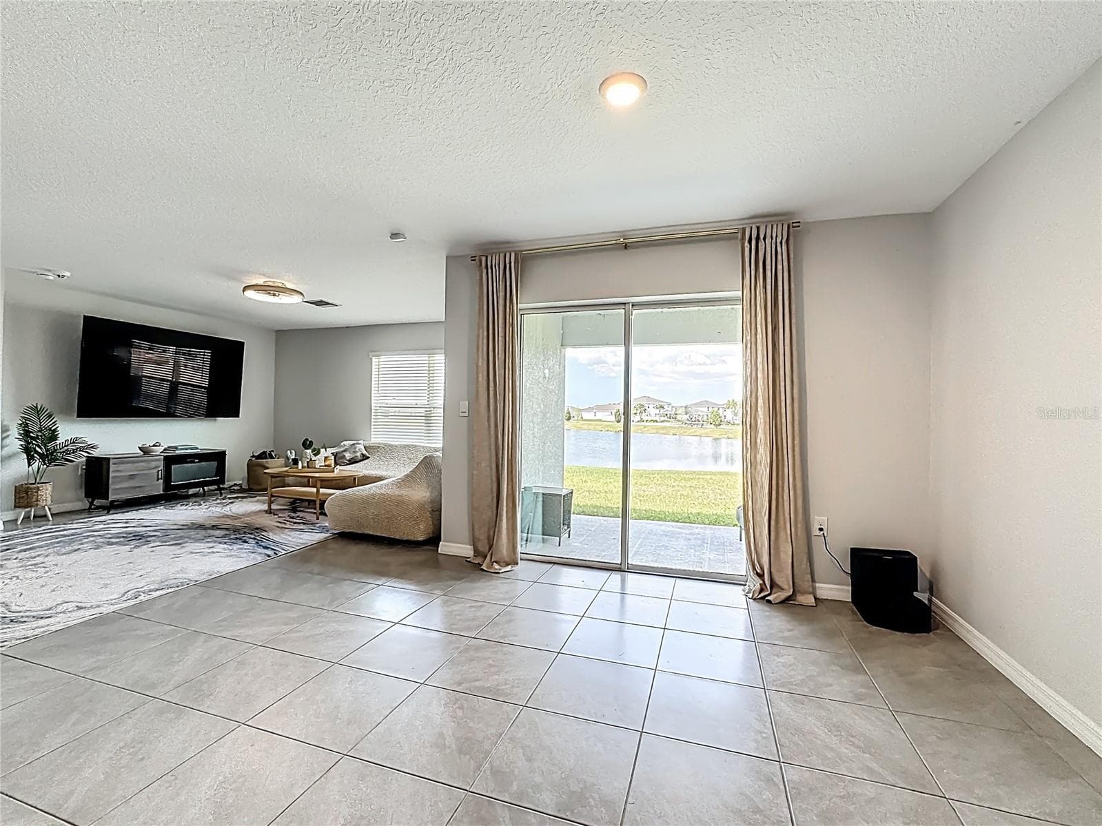 Single Family Residence at 5209 SONG SPARROW TER, PALMETTO, photo 11 of 35