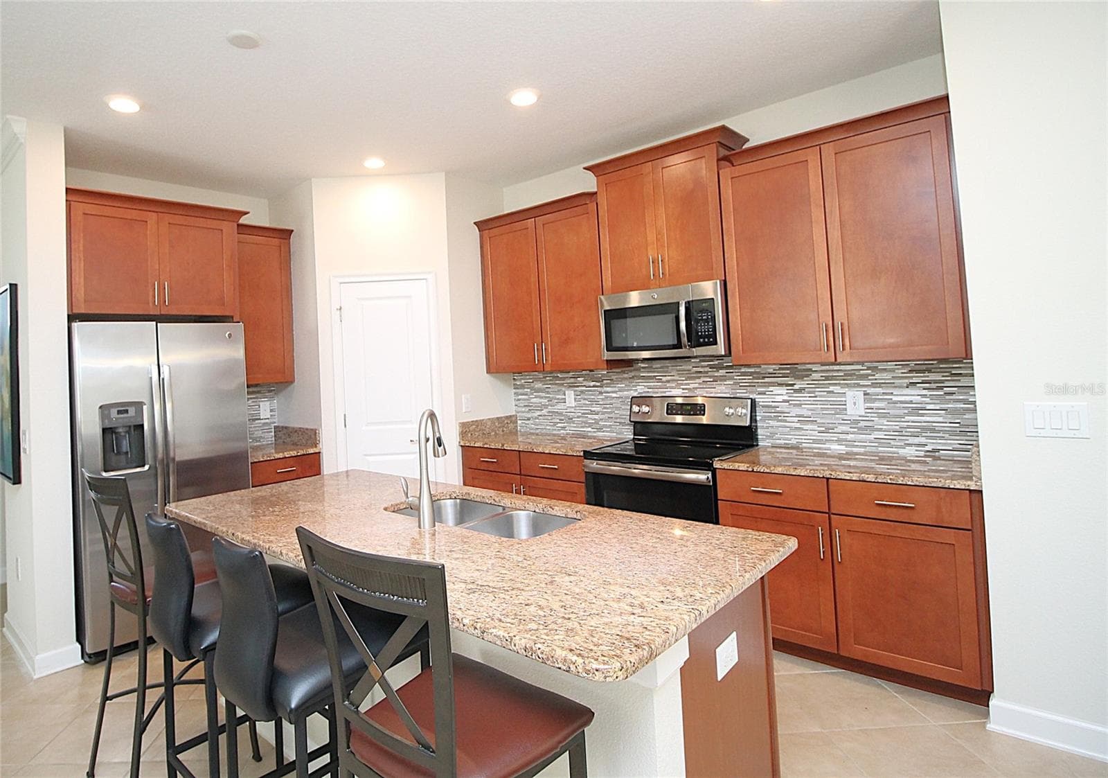 Single Family Residence at 3752 QUAINT LN, CLERMONT, photo 5 of 64