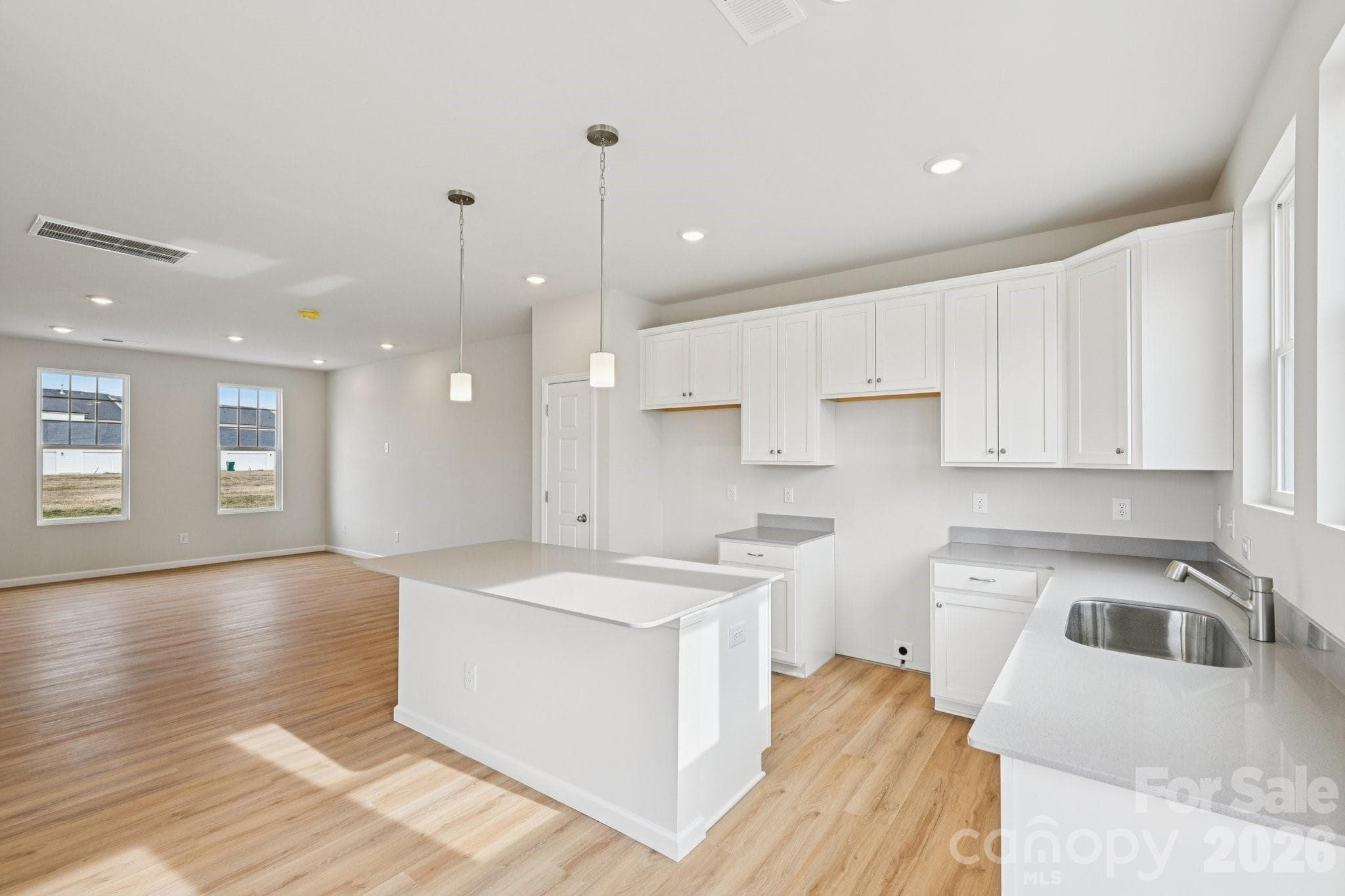 Townhouse at 201 Vanguard Lane, Gastonia, photo 11 of 38