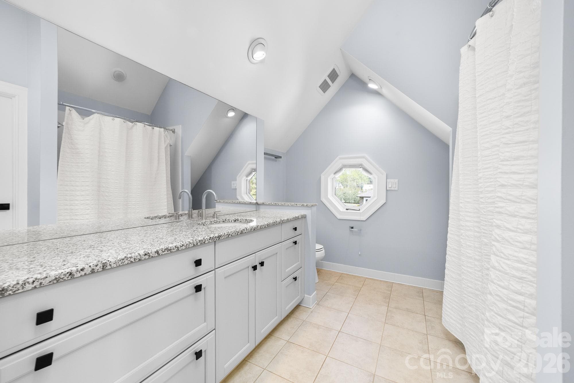 Single Family Residence at 18212 Pompano Place, Cornelius, photo 31 of 46