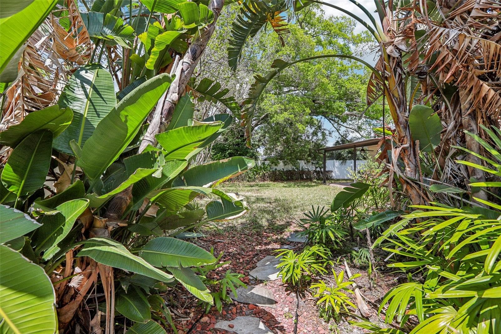Single Family Residence at 215 S WEST SHORE BLVD, TAMPA, photo 40 of 42