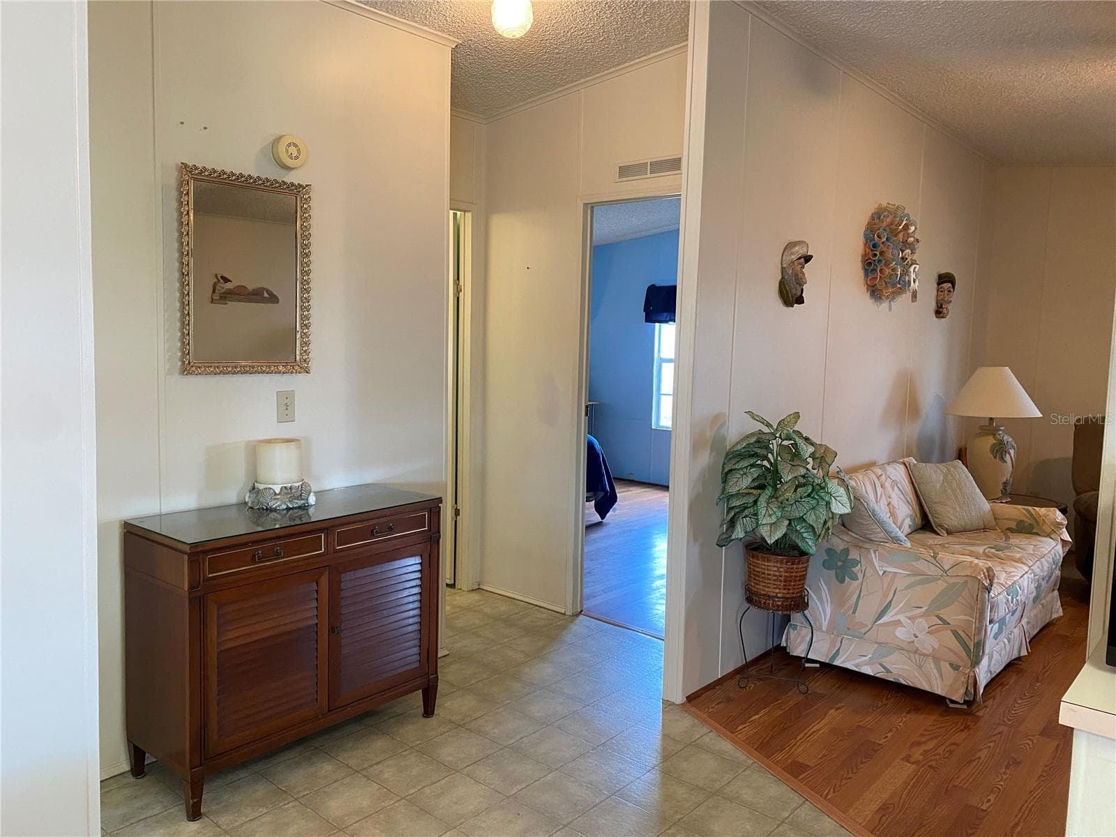Manufactured Home at 701 RIVERVIEW CIR, NORTH PORT, photo 10 of 20