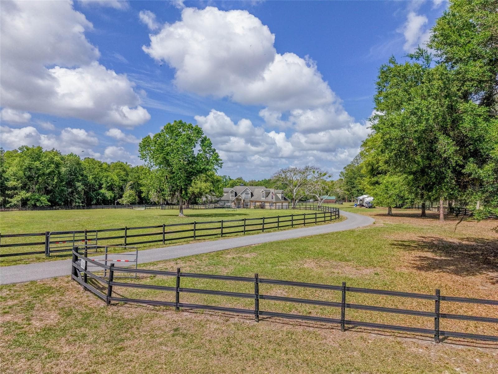 Single Family Residence at 32640 BLUEBERRY HILL WAY, DADE CITY, photo 41 of 43