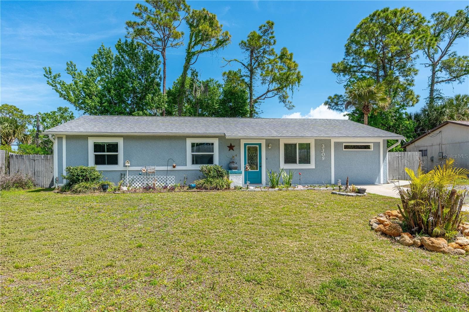 3309 WOODLAND DR