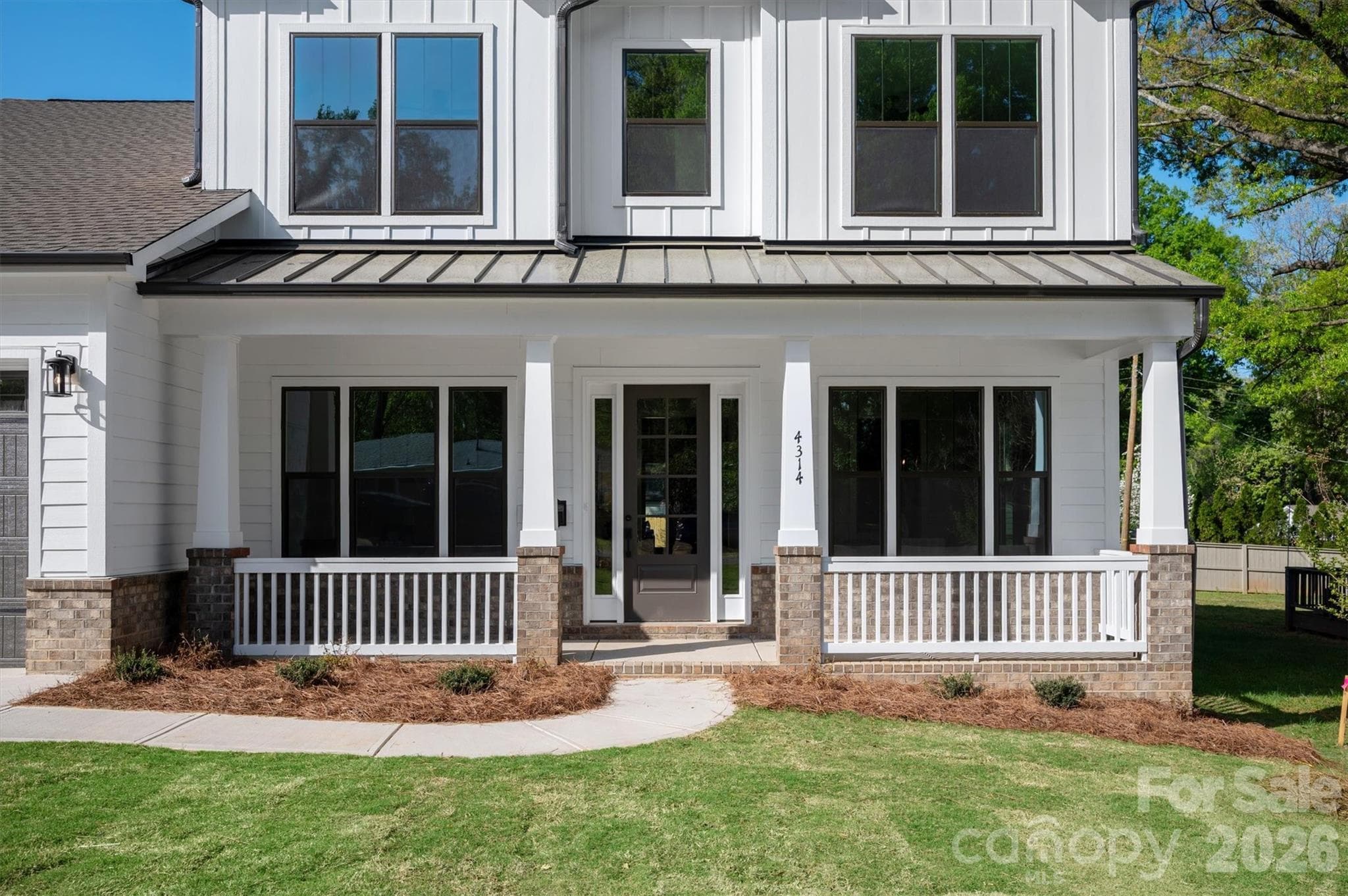 Single Family Residence at Charlotte, photo 2 of 46