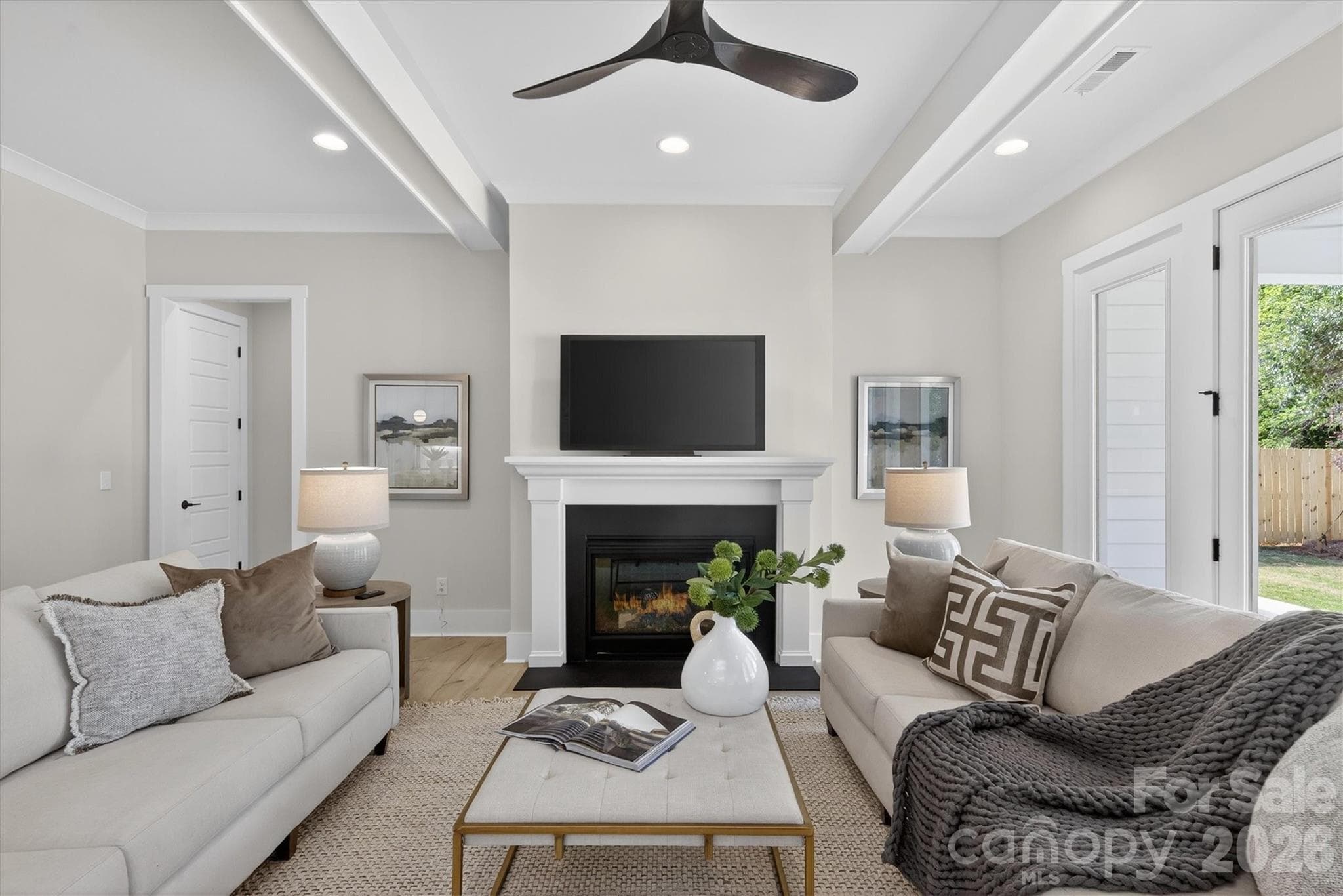 Single Family Residence at Charlotte, photo 18 of 46