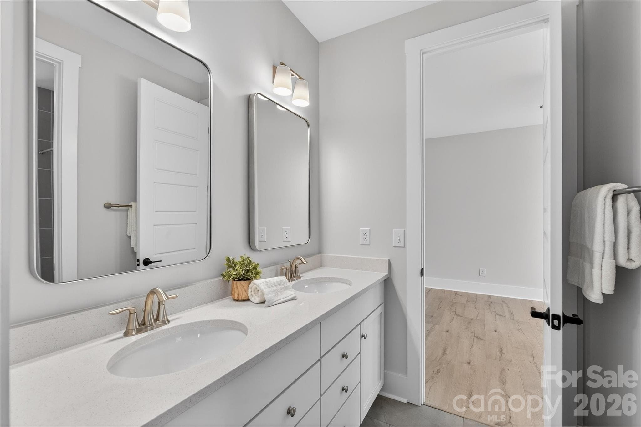 Single Family Residence at Charlotte, photo 35 of 46