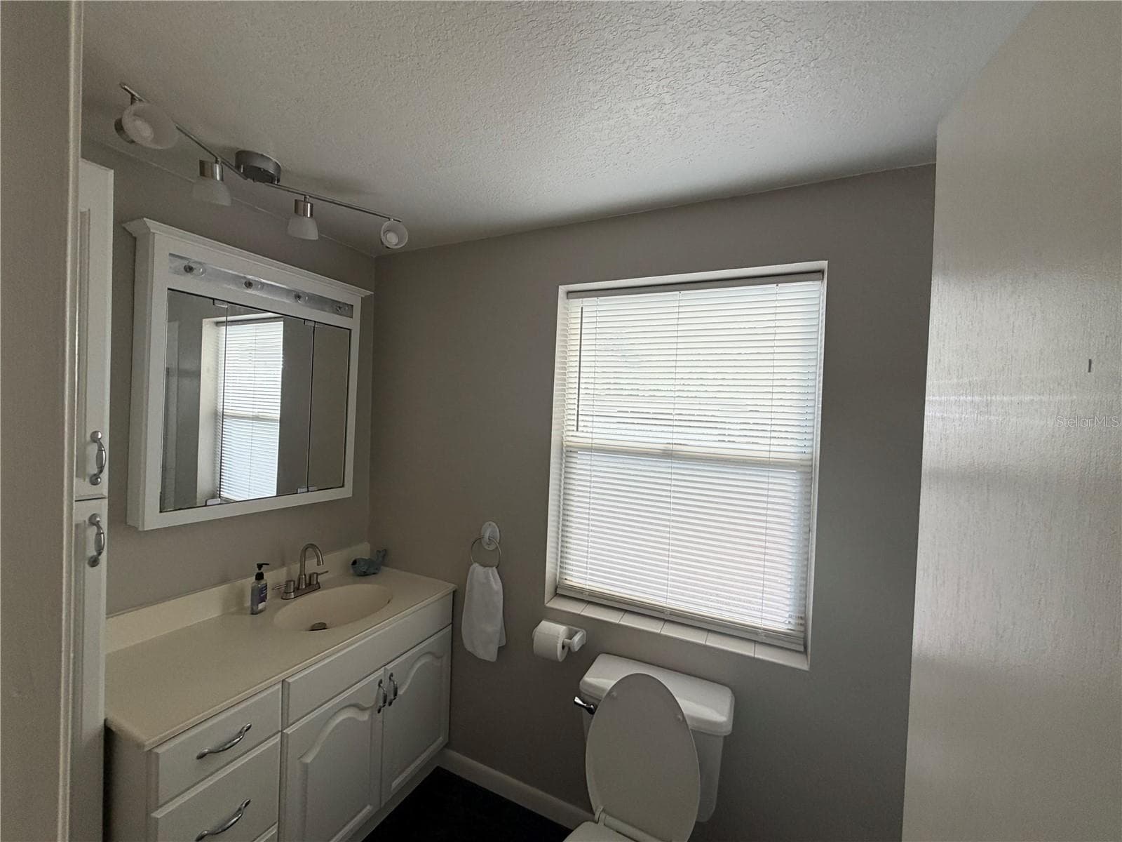 Single Family Residence at 1257 LYNCHBURG RD, LAKE ALFRED, photo 24 of 38