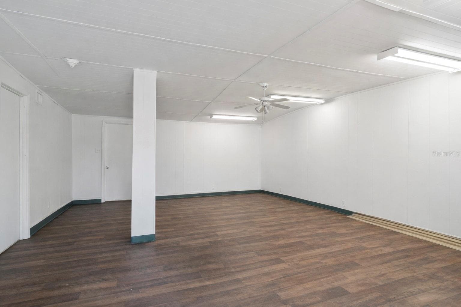 Office - 40945 BEACH, EUSTIS
