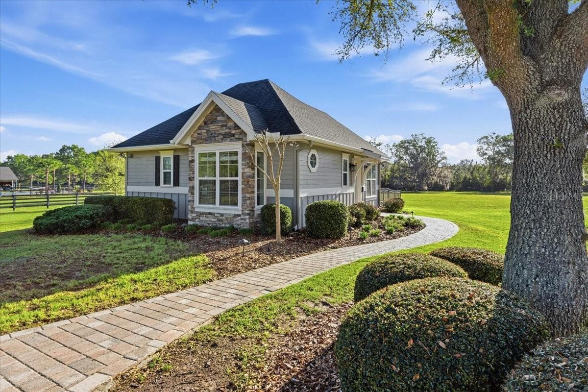 Single Family Residence at 10401 NW 153RD TER, ALACHUA, photo 17 of 90
