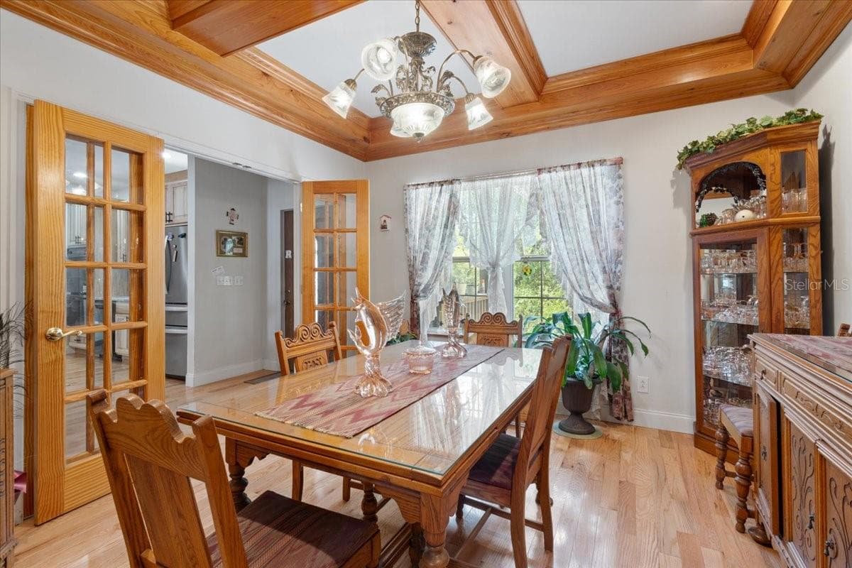 Formal Dining Room - 124 NE 824TH ST, OLD TOWN