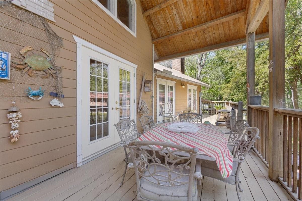 Private Deck! - 124 NE 824TH ST, OLD TOWN