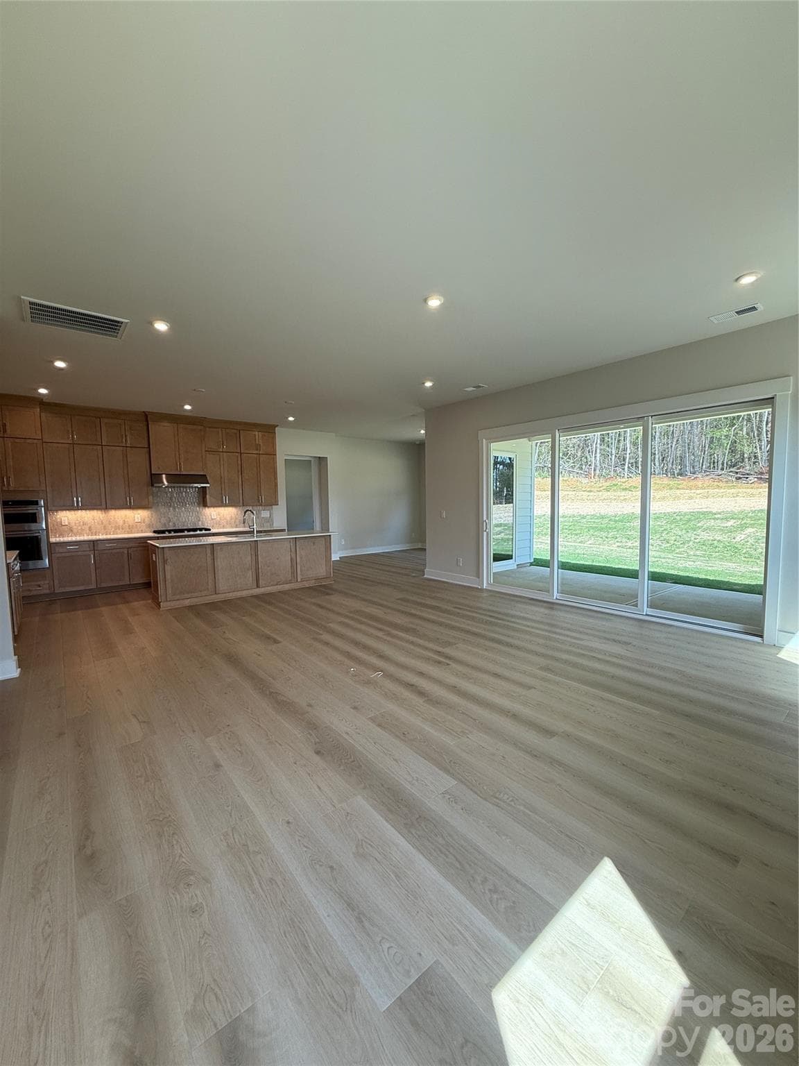 Single Family Residence at 4237 Pinekirk Drive, Charlotte, photo 14 of 15