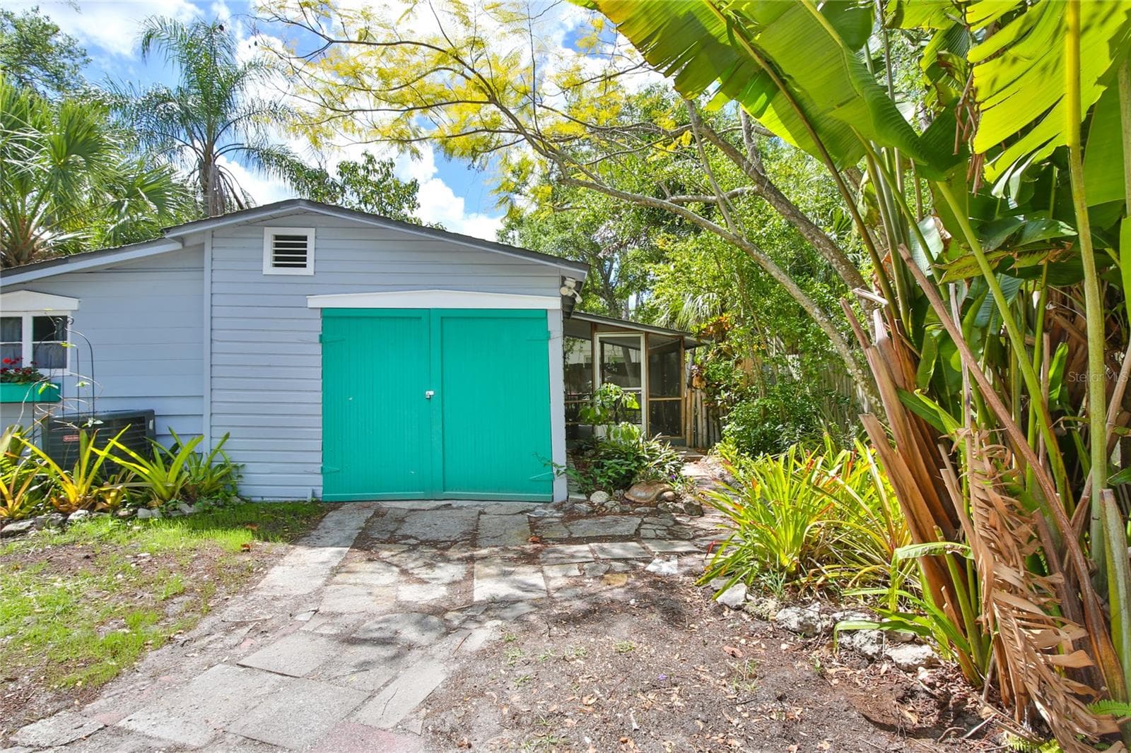 Garage/laundry - 708 42ND ST, SARASOTA