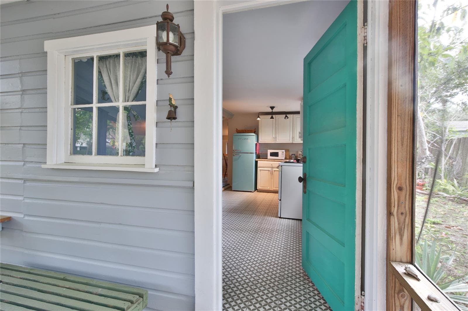 front door of cottage - 708 42ND ST, SARASOTA
