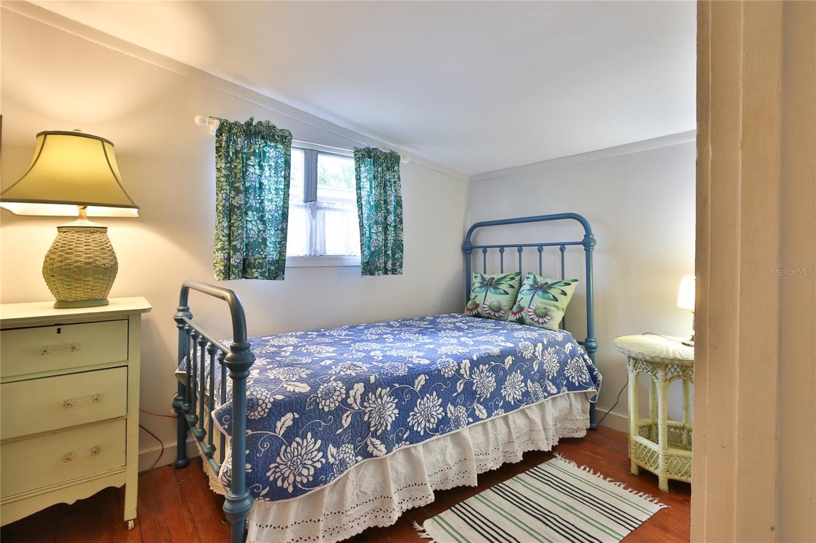 Cottage bedroom alcove - 708 42ND ST, SARASOTA