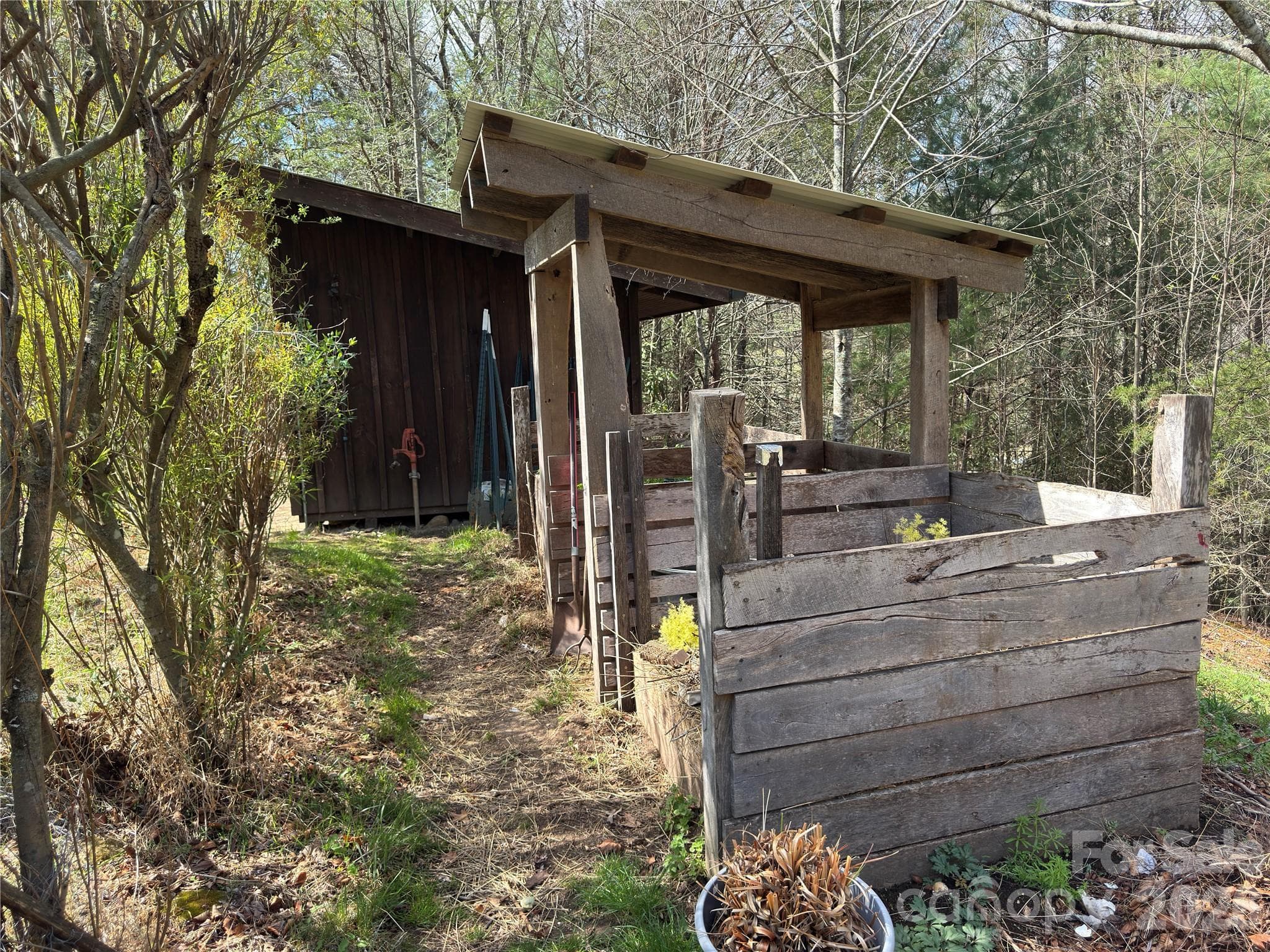 Single Family Residence at Hendersonville, photo 44 of 48