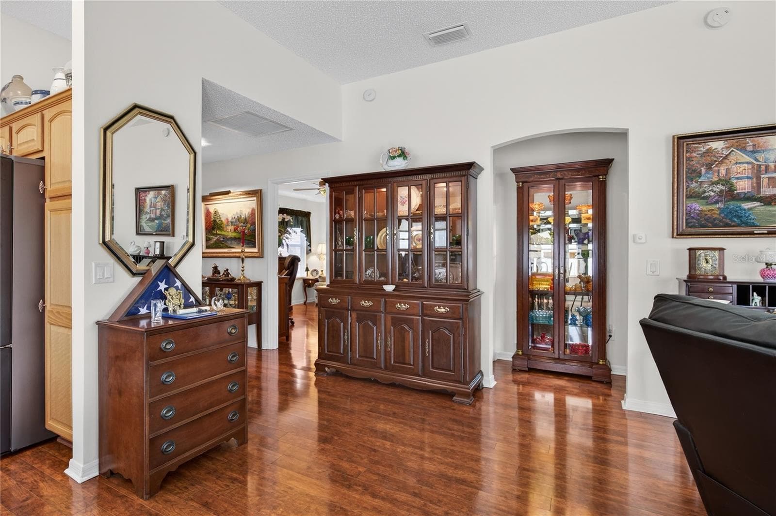 ACCESS TO PRIMARY SUITE - 1147 ELIZABETH CT, THE VILLAGES