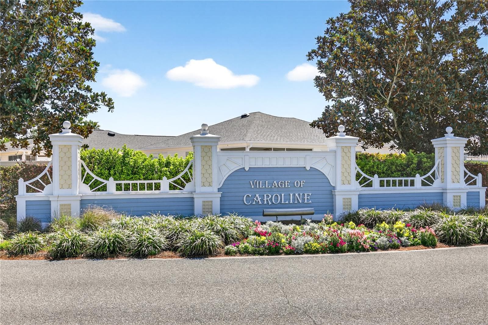 THE VILLAGE OF CAROLINE - 1147 ELIZABETH CT, THE VILLAGES