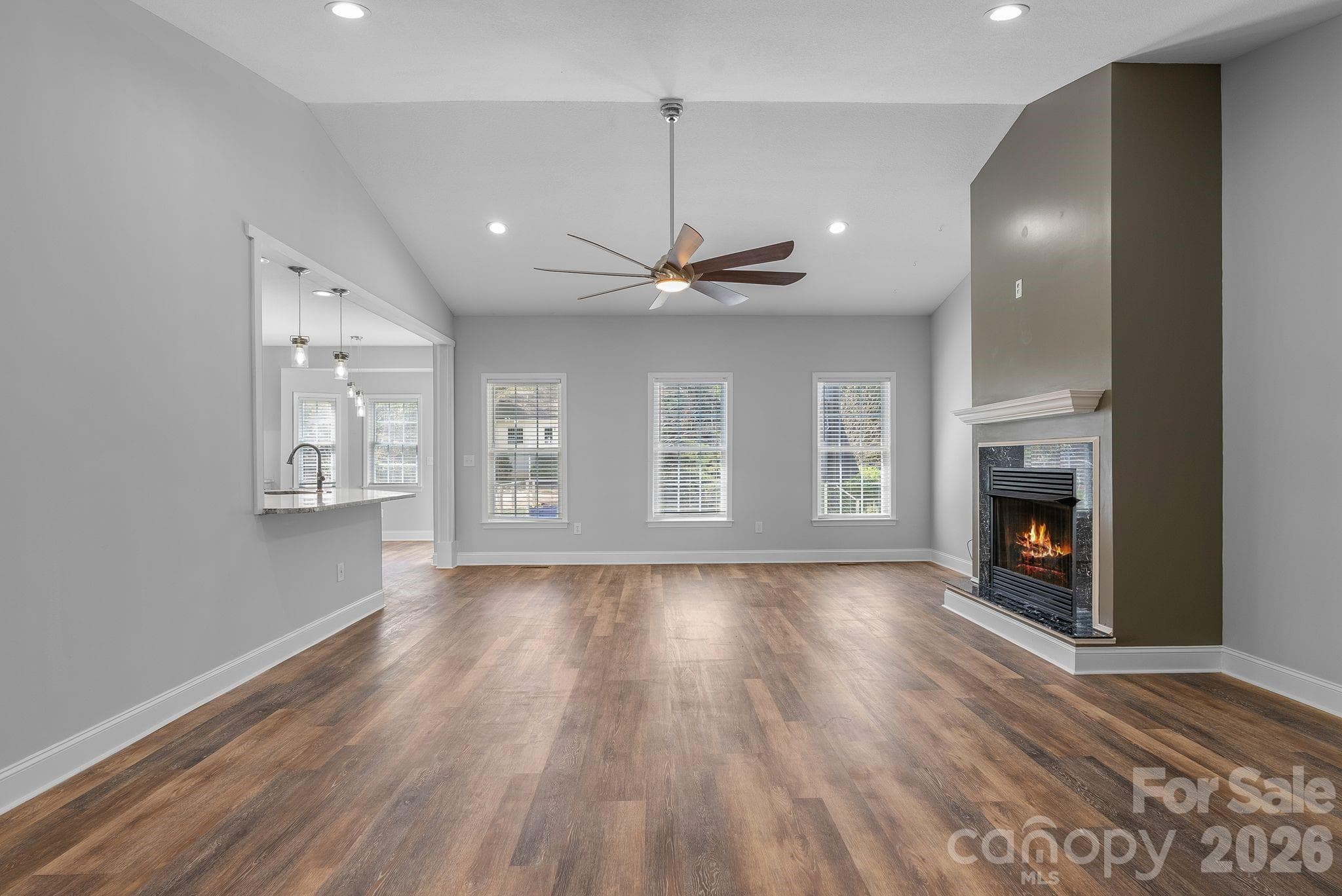 Vaulted Ceilings, Bright and spacious with a lovely fireplace. - 79 Mill Pond Way, Hendersonville