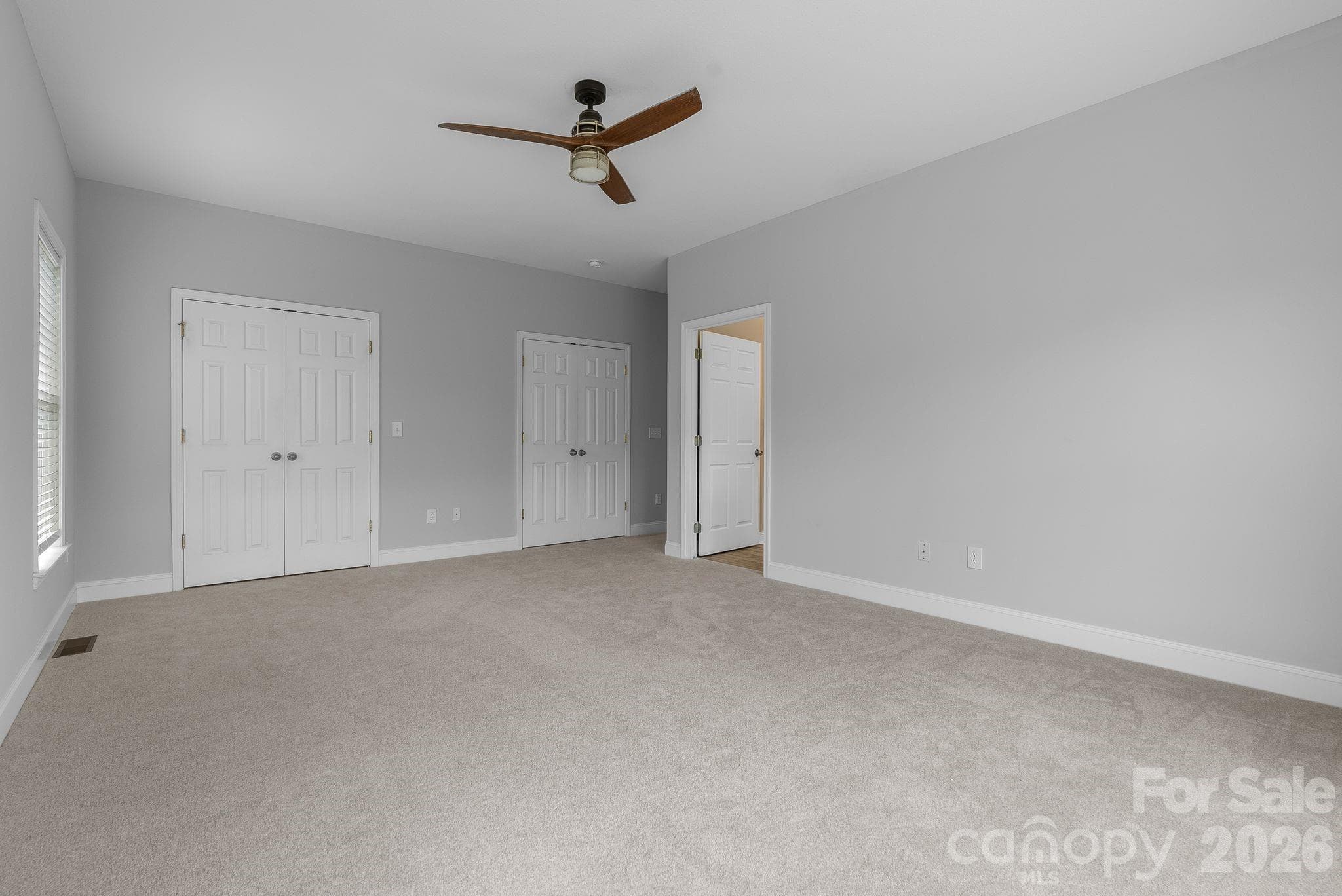 Primary Closets - 79 Mill Pond Way, Hendersonville