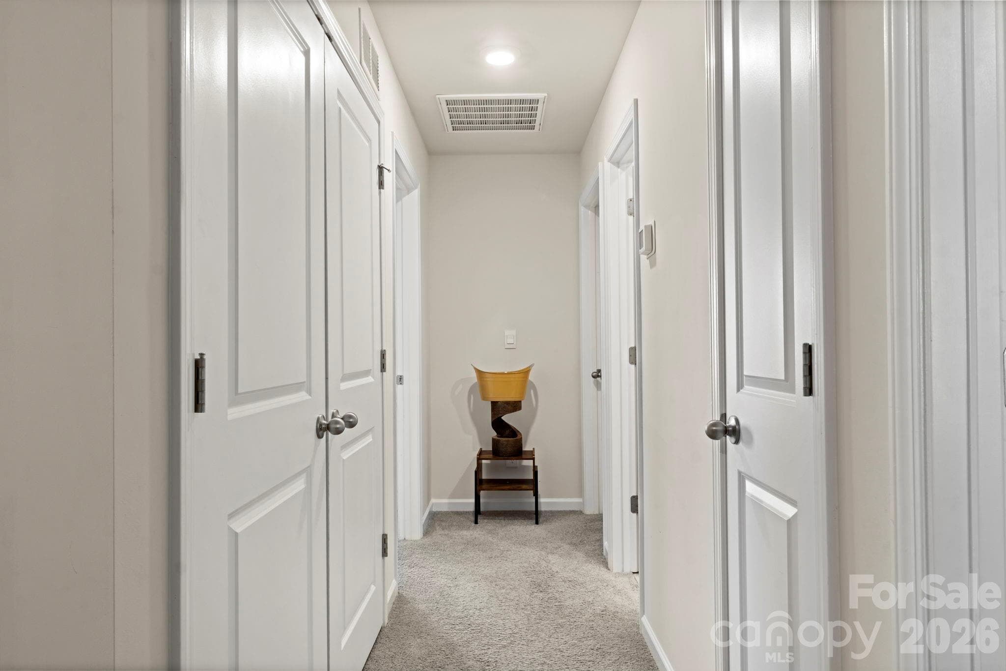 Single Family Residence at 1331 Mifflin Lane, Dallas, photo 12 of 34