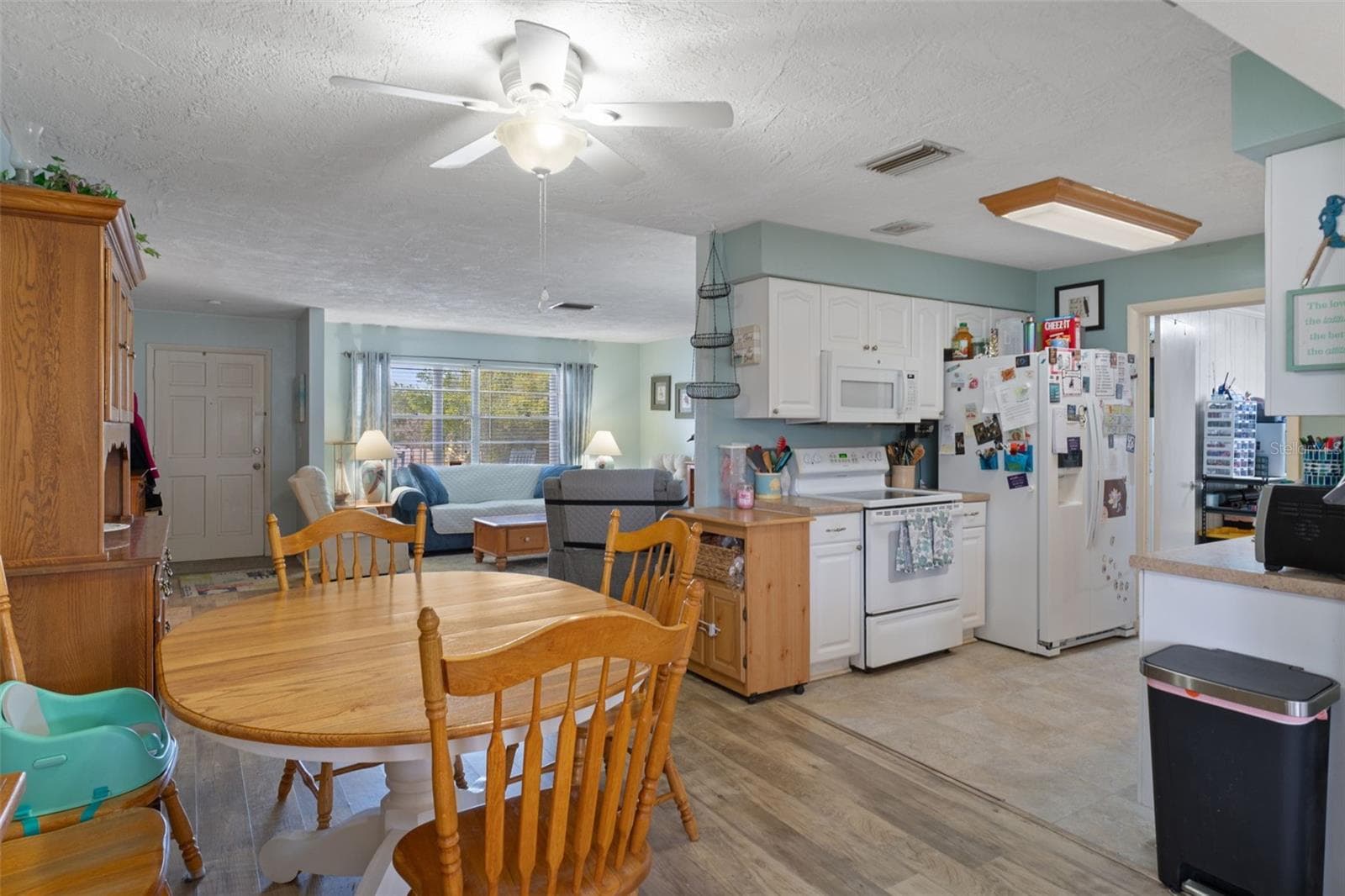 Single Family Residence at 83 S HARRISON ST, BEVERLY HILLS, photo 11 of 37