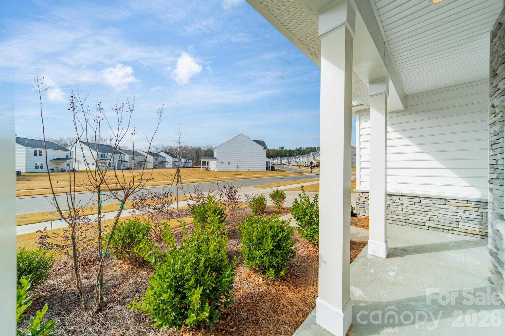 Single Family Residence at 6012 Chumbley Point Road, Charlotte, photo 3 of 38