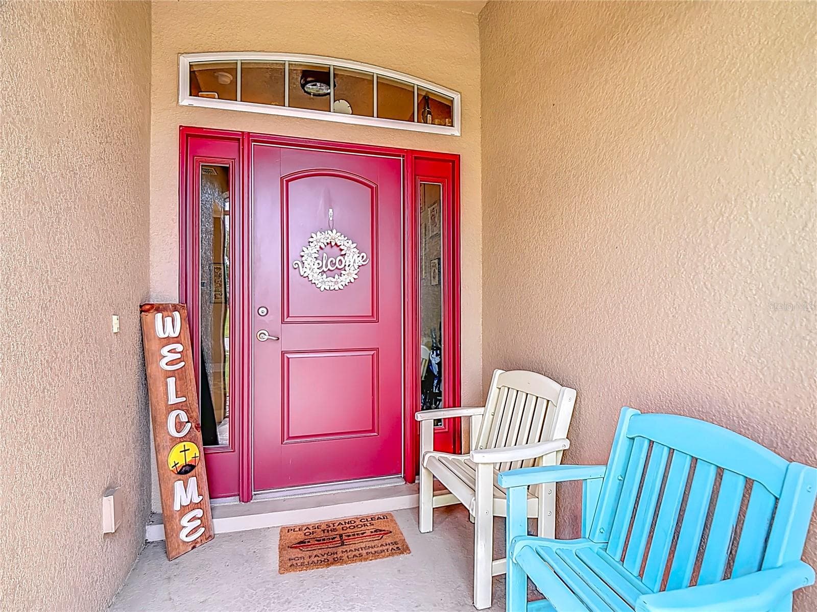 Start your mornings on the front screened porch - 1170 LEGATTO LOOP, DUNDEE