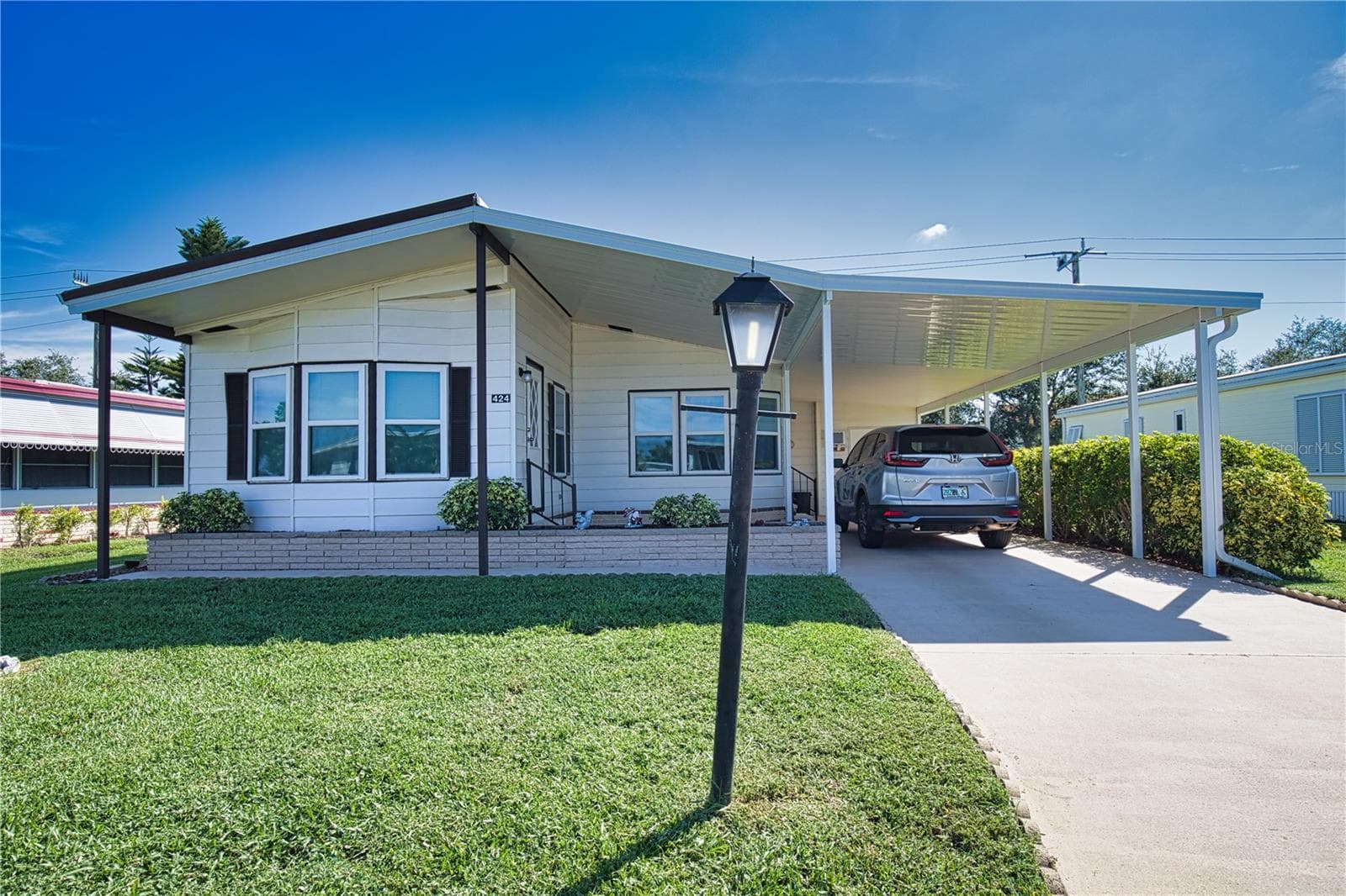 Manufactured Home at 424 TARDE LOGO CIR, NORTH PORT, photo 36 of 79